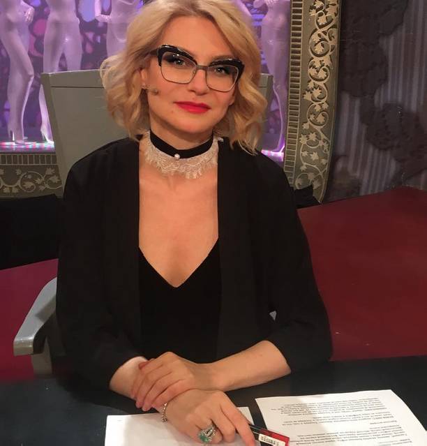Эвелина Хромченко призналась, что её возмущает вопрос о работе в шоу "Модный приговор"
