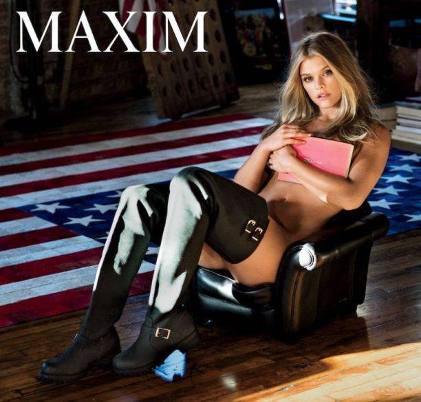 Нина Агдал обнажилась для мужского журнала Maxim