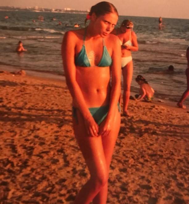 Наталья Рудова опубликовала снимки юного тела в бикини