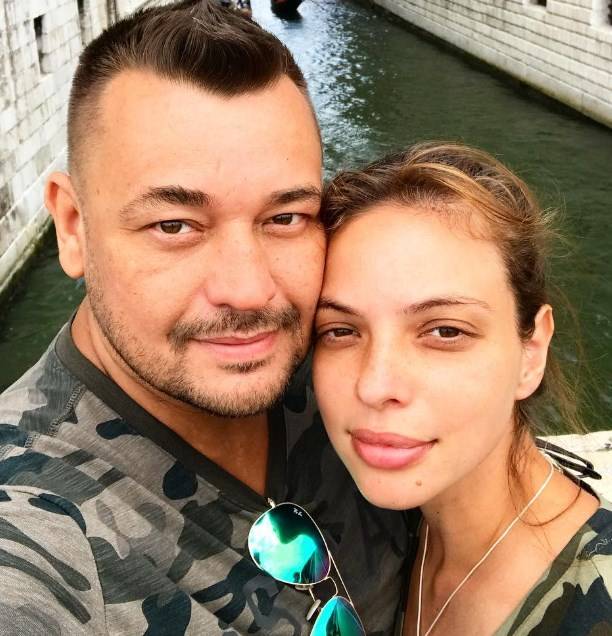 В сети появились первые кадры венчания Сергея Жукова и Регины Бурд