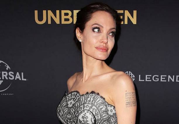 Анджелина Джоли тайно собирается сочетаться узами брака