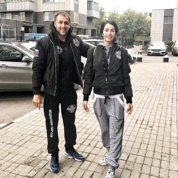 Саша Кабаева откровенно рассказала об избиении мужа Александра Липового