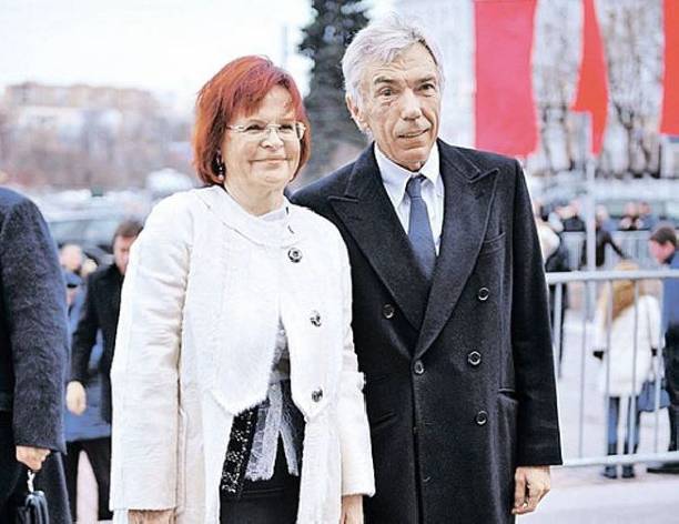 Юрий Николаев спустя 40 лет брака до сих пор восхищается женой
