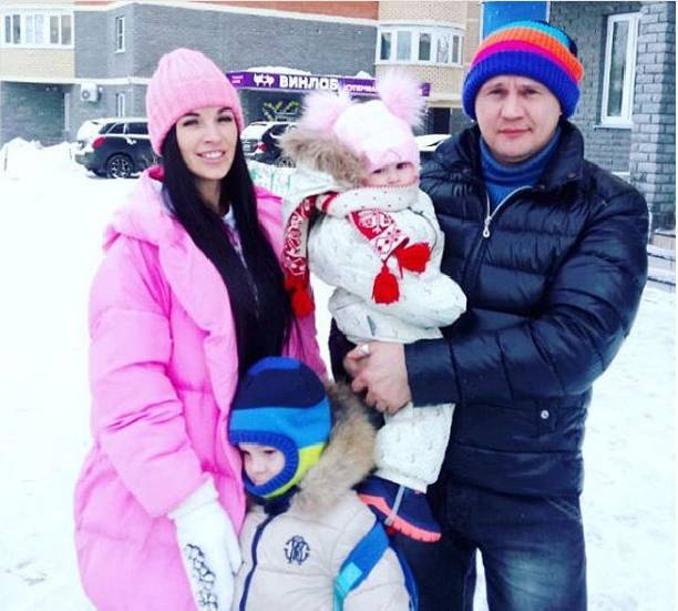 Супруга Степана Меньщикова намекнула на воссоединение с мужем