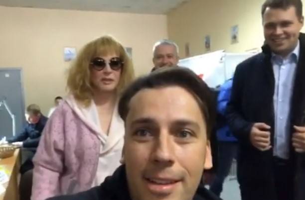 Избиратели поражены внешним видом Аллы Пугачевой, пришедшей на выборы