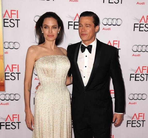 Дженнифер Энистон и Анджелина Джоли наконец-то зарыли топор войны