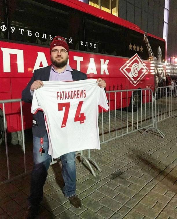 Дмитрий Тарасов избил болельщика, но отрицает свою вину