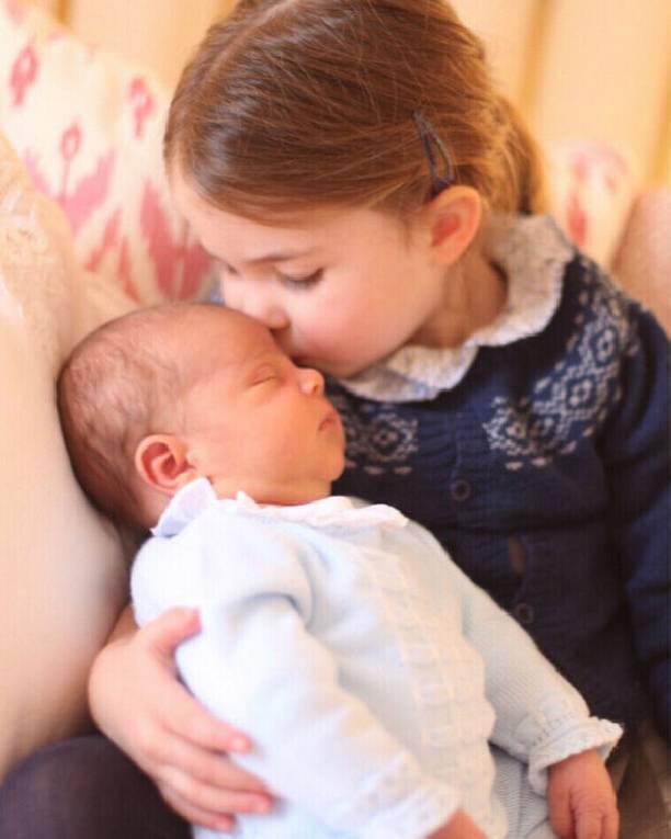 Новые фотографии новорожденного принца взорвали Сеть