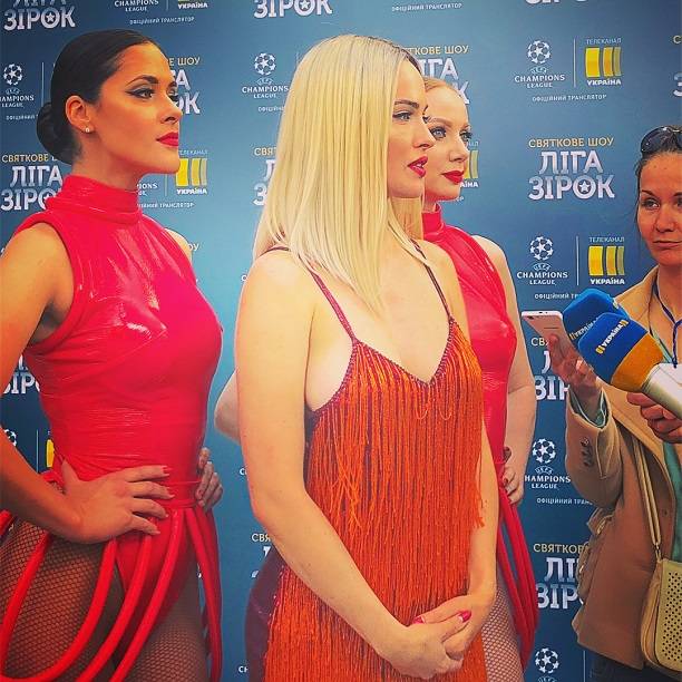 Дарья Астафьева неожиданно стала платиновой блондинкой