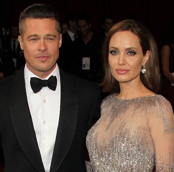 Анджелина Джоли возмущена тем, что кто-то слил информацию из зала суда