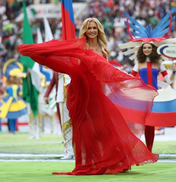 Почему российские футболисты обязаны Виктории Лопырёвой своей победой над Саудовской Аравией?