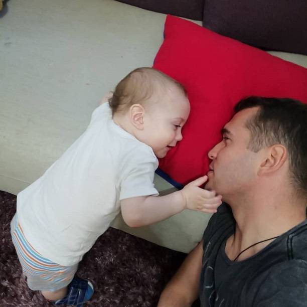 Александр Кержаков требует с жены выкуп за ребенка
