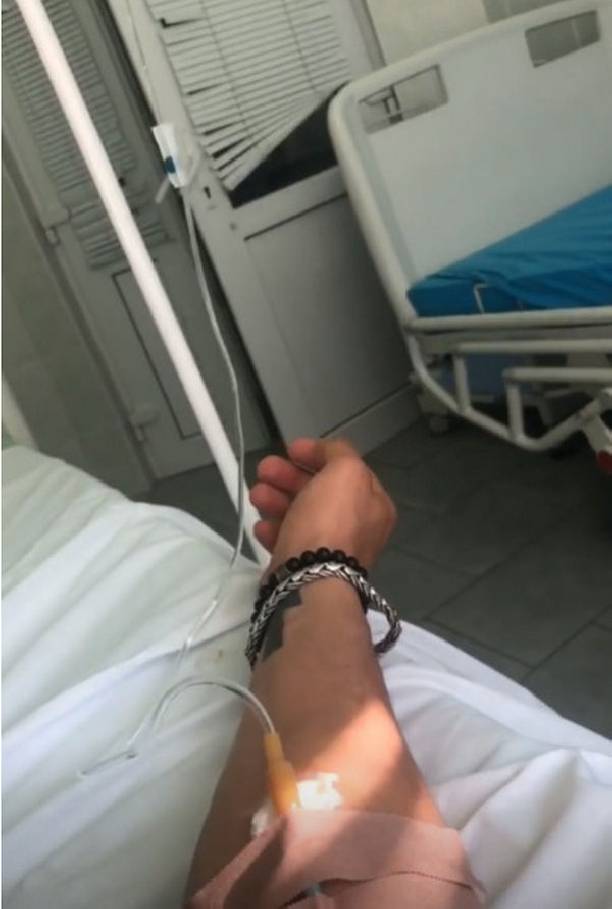 Павел Прилучный напугал фанатов снимком с больничной койки