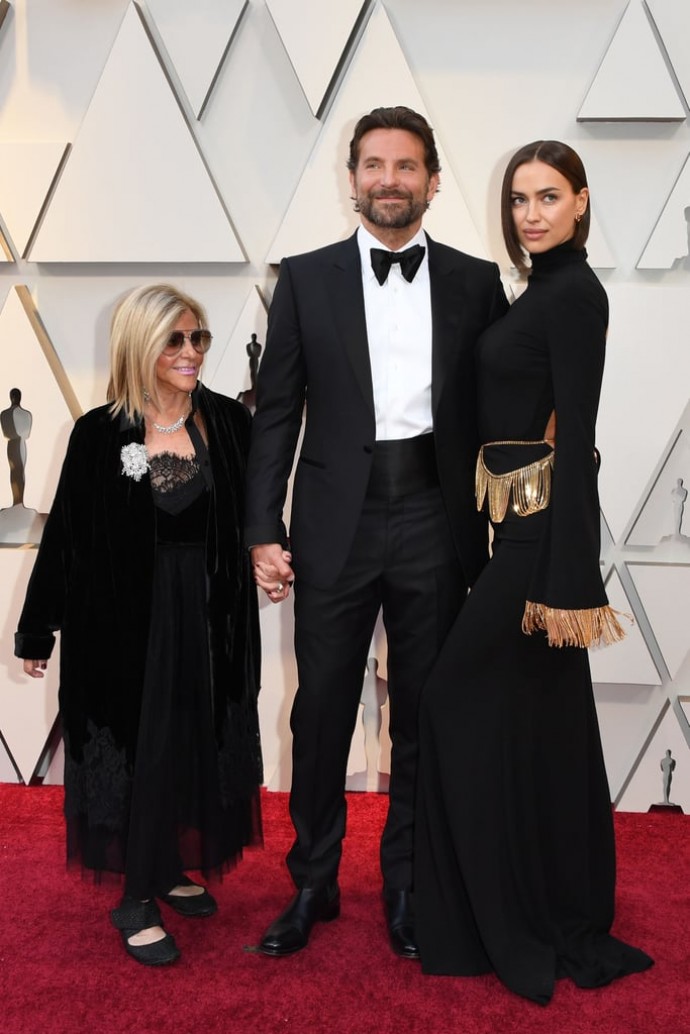 Ирину Шейк и Брэдли Купера назвали самой красивой парой красной дорожки "Оскара"