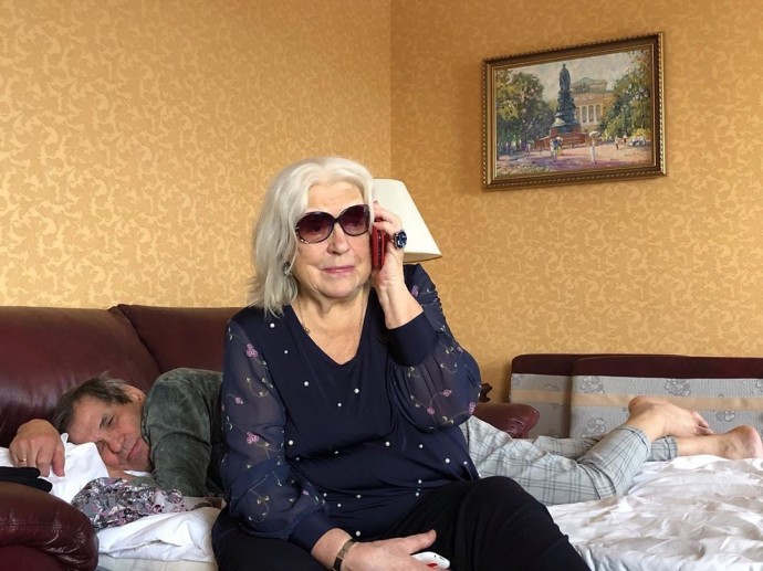 После слухов о расставании, в сети появилось фото Бари Алибасова и Лидии Федосеевой-Шукшиной из кровати