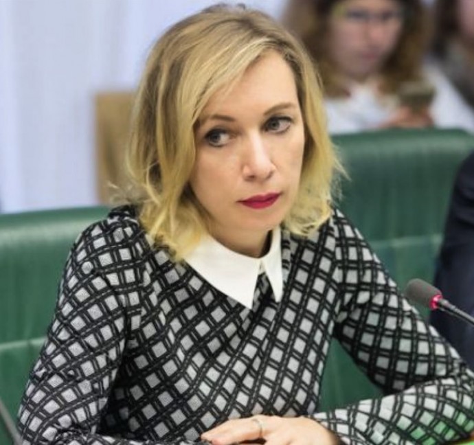 "Готова заставить вас ответить": Ксения Собчак назвала Марию Захарову трусом и вызвала её на дебаты