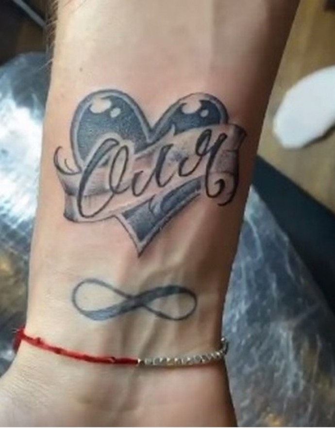 Дава сделал татуировку с именем Ольги Бузовой за два миллиона лайков