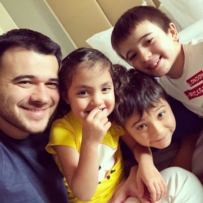 Эмин Агаларов уже мечтает о пятом ребенке