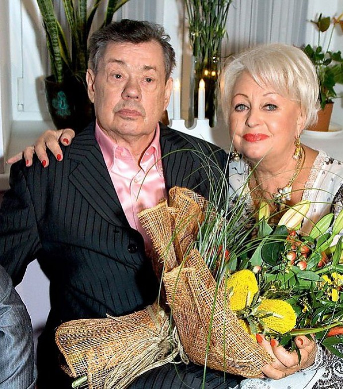 Жена Бориса Щербакова пристыдила Людмилу Поргину, которая пожаловалась на безденежье