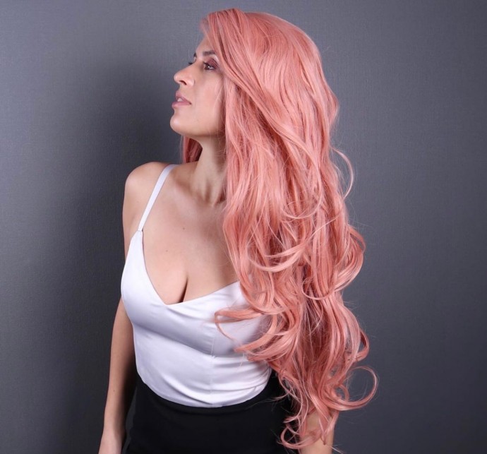 Коса до пояса: Топ - 10 сексуальных девушек с цветными волосами
