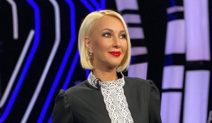 Рейтинг дня: Лера Кудрявцева сменила стиль "Барби" на деловой