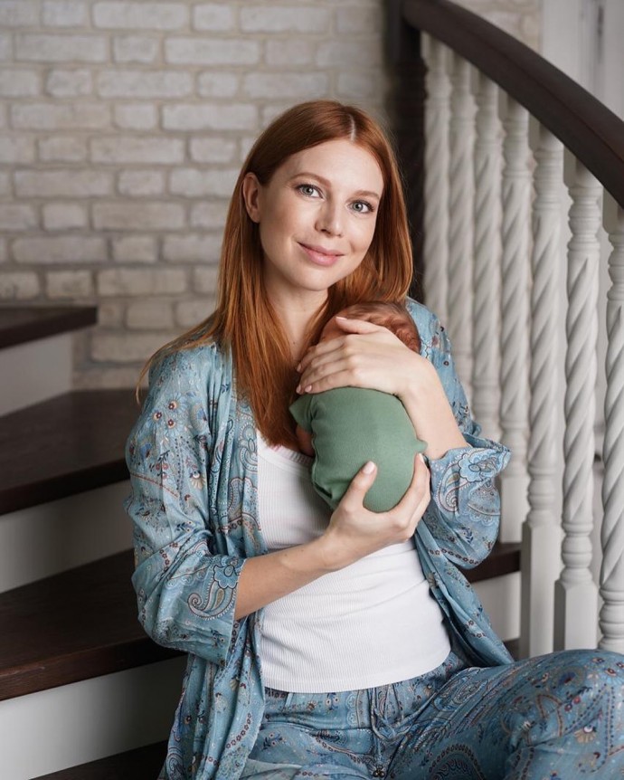 Наталья Подольская организовала фотосессию новорожденному сыну