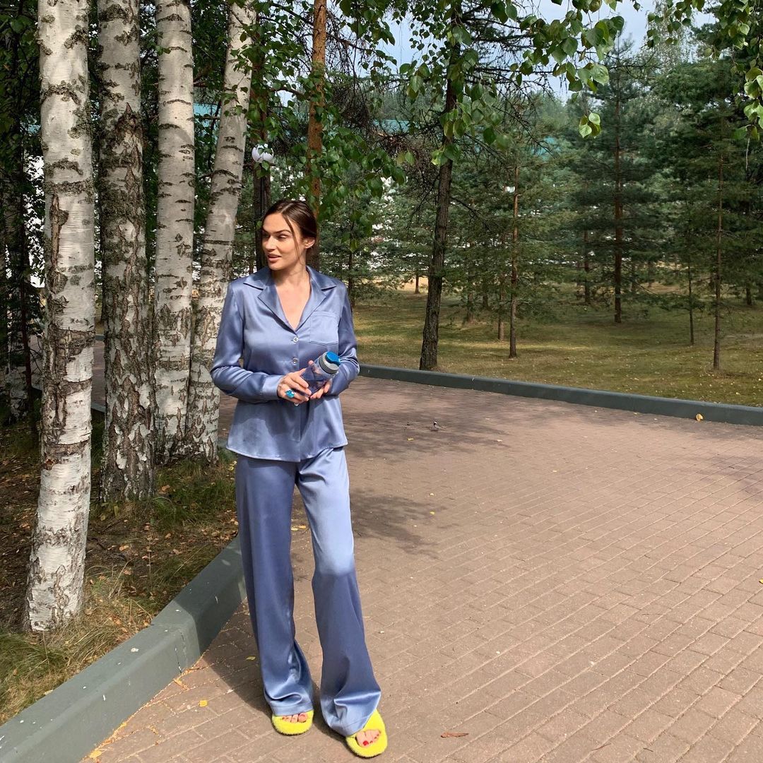 "Реабилитация началась": Алёна Водонаева плотно взялась за восстановление здоровья