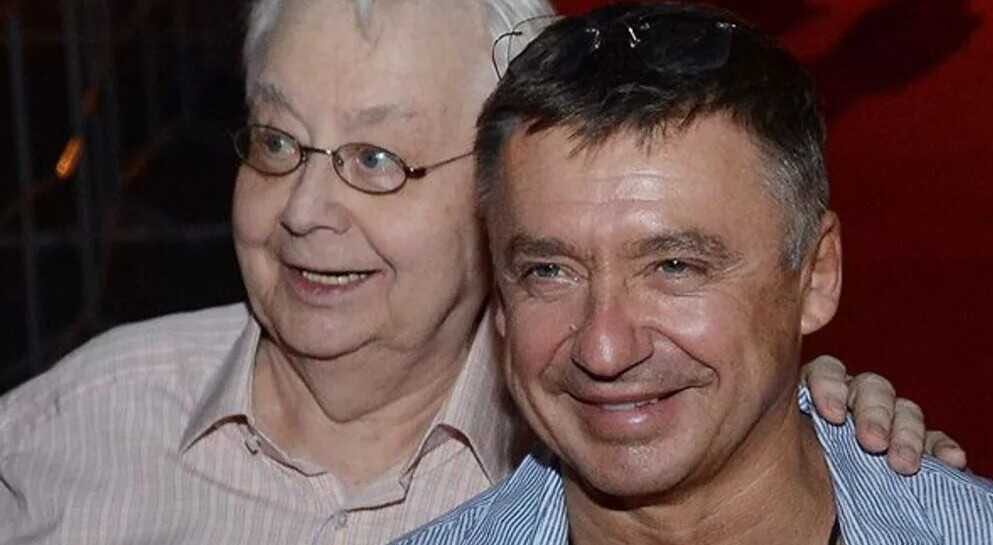 После смерти Олега Табакова его старший сын погряз в миллионных долгах