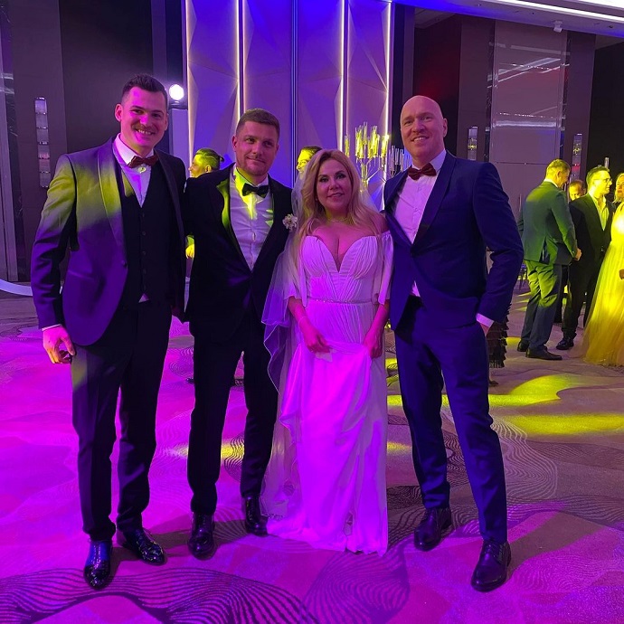 Марина Федункив в белом платье сыграла свадьбу со своим итальянским принцем. Фото и видео с брачной церемонии