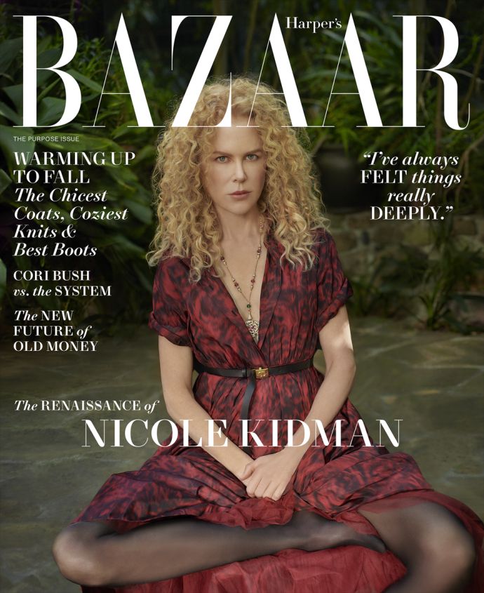 В новой фотосессии для Harper’s Bazaar 54-летняя Николь Кидман позирует без трусиков в горизонтальном положении