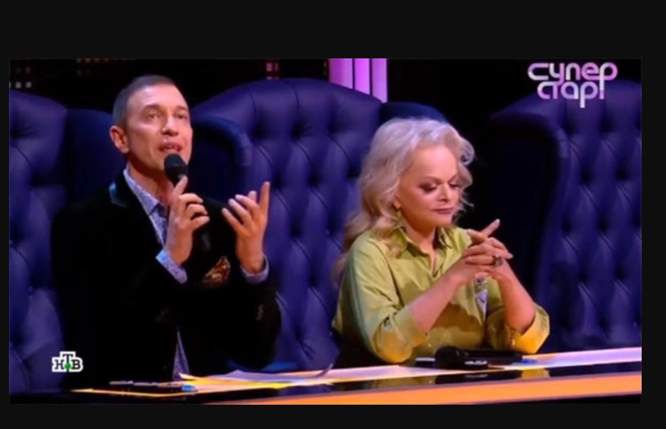 Лариса Долина попыталась закрыть рот Сергею Соседову во время эфира шоу «Суперстар. Возвращение»