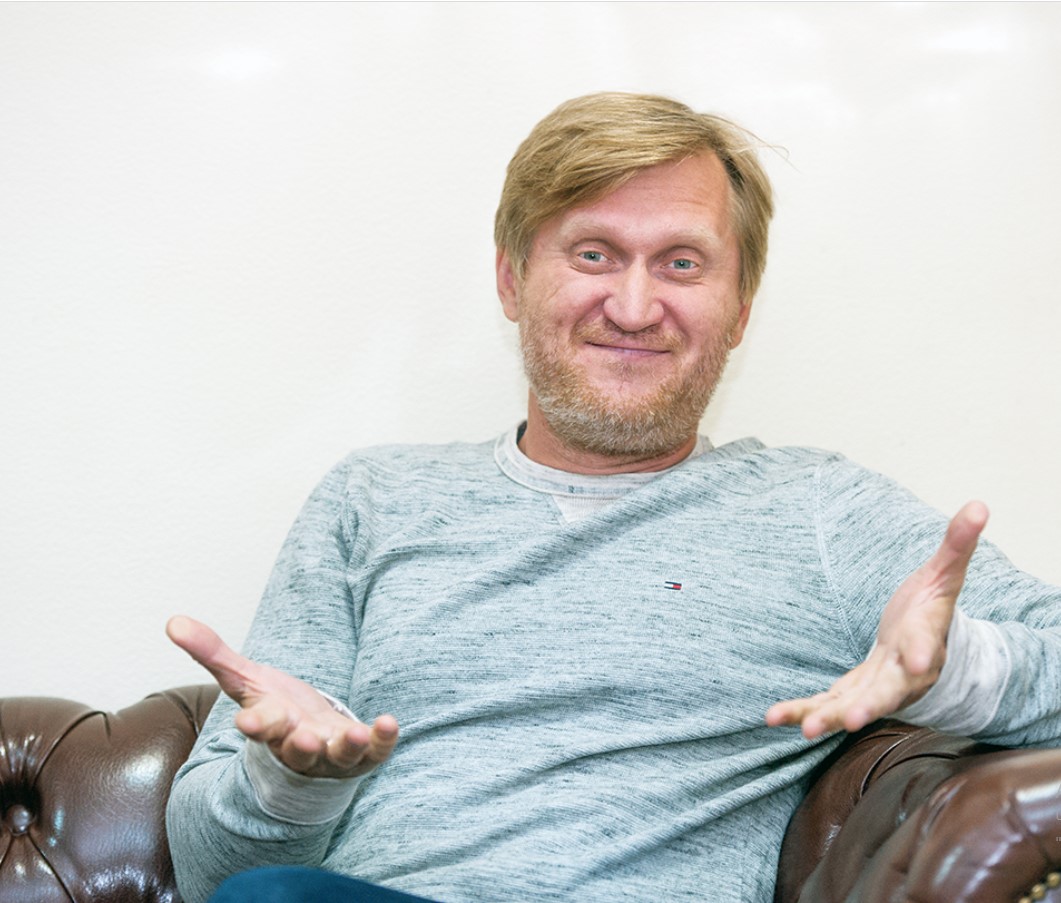Андрей Рожков пояснил, почему не хочет отмечать Новый Год с «Уральскими пельменями»