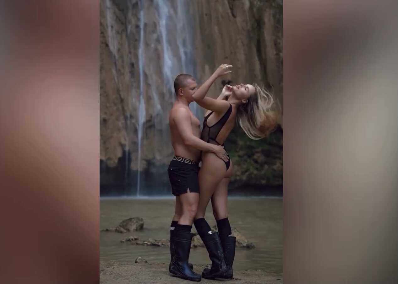 «По-деревенски, не сексуально»: в сети высмеяли романтичное видео Ханны и Пашу