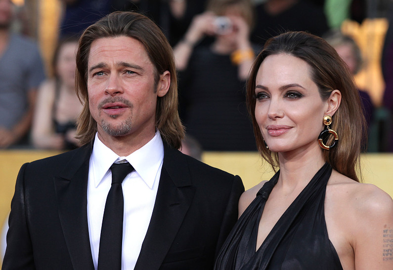 Брэд Питт опять подал в суд на Анджелину Джоли
