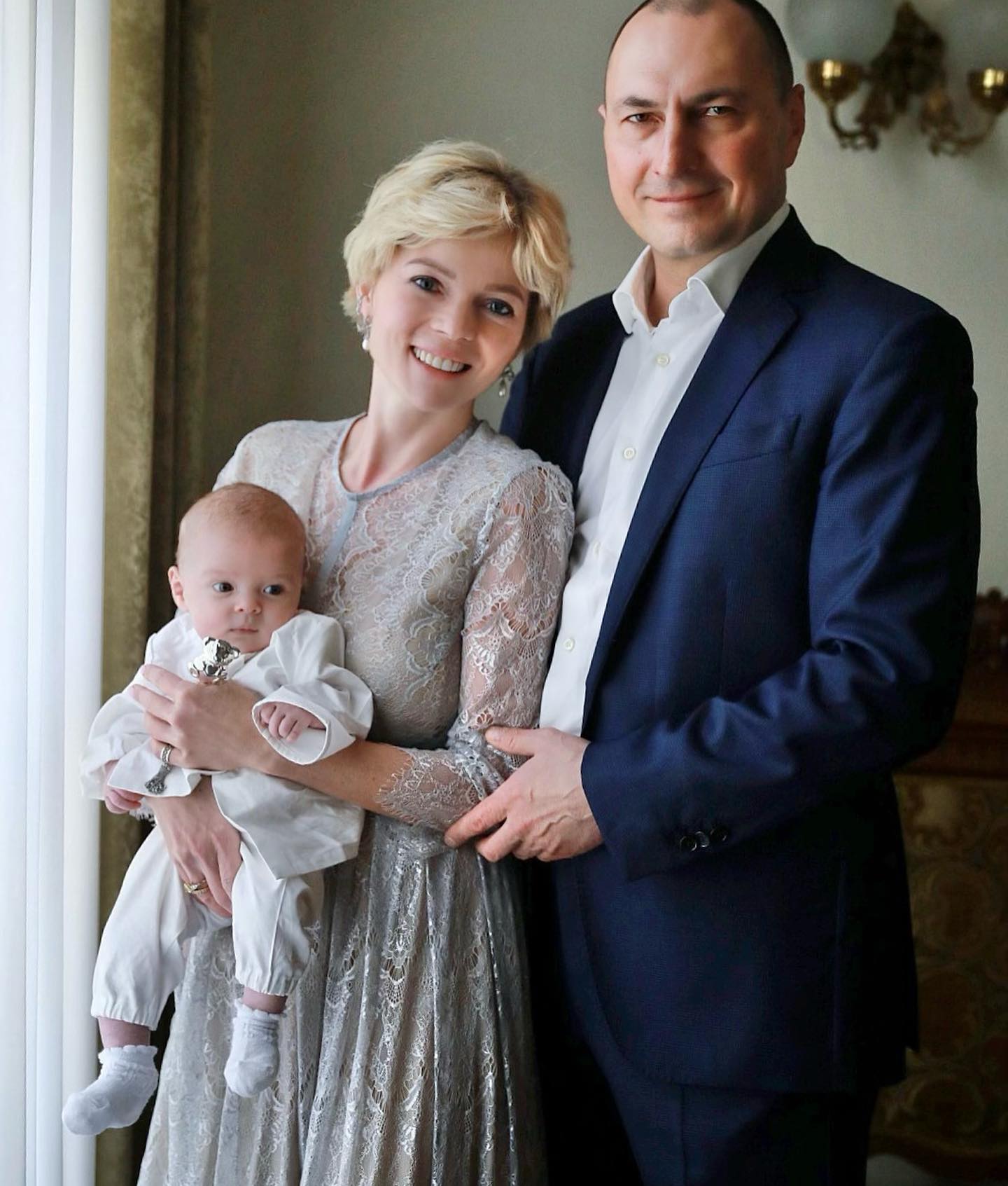 Игорь Вдовин и Елена Николаева крестили сына 