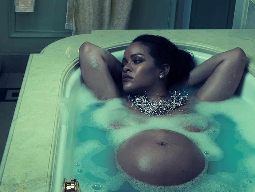 Голая певица Рианна (Rihanna) | фото