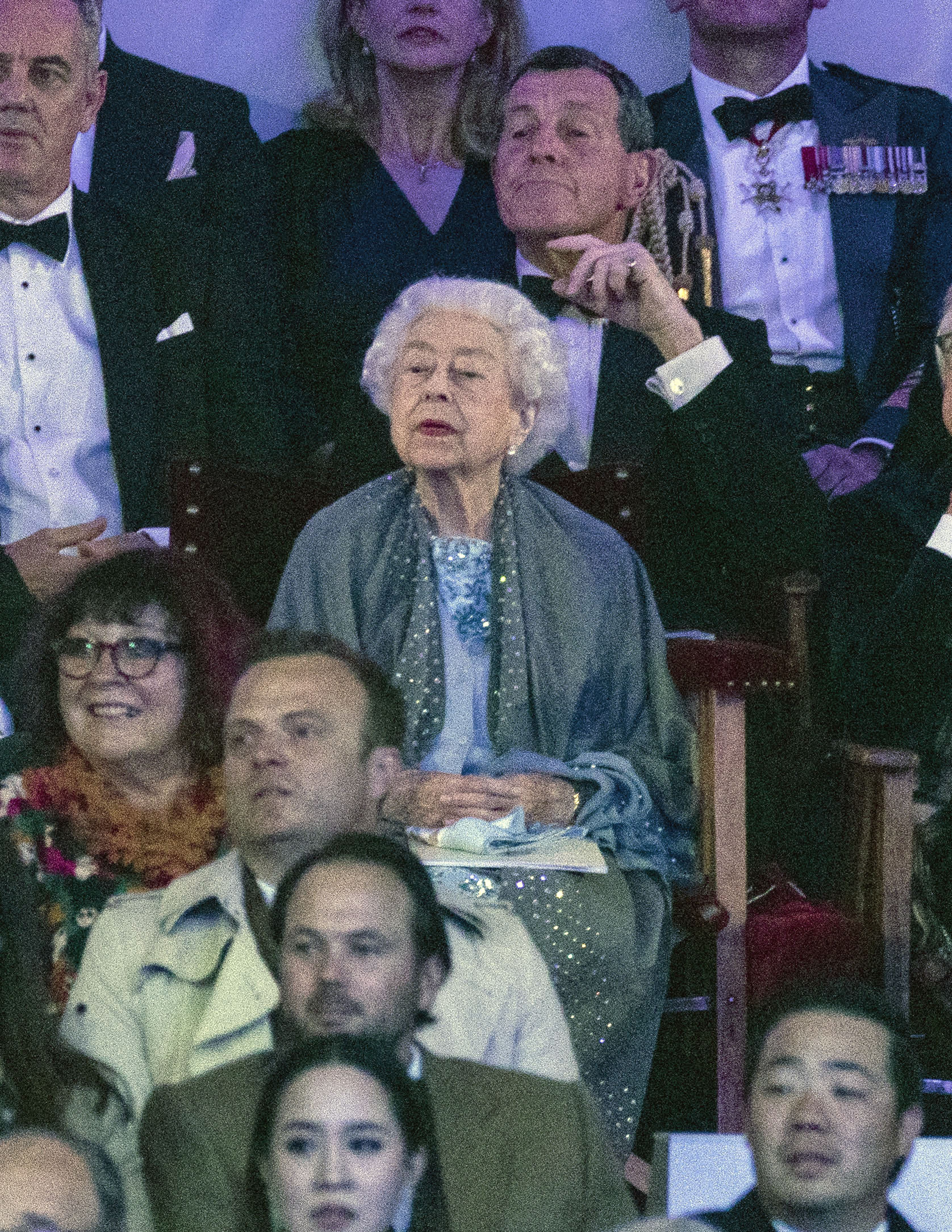 Елизавета II, приехав на Royal Windsor Horse Show, доказала, что даже в 96 лет, она - в первую очередь женщина