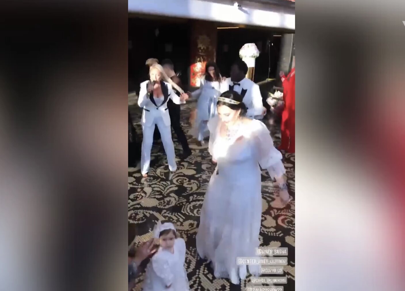Спустя месяц после развода, 74-летняя Ирина Винер вновь надела свадебное платье