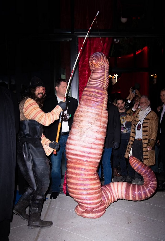 Самый необычный костюм Хэллоуина: Хайди Клум решила расширить границы своей фантазии