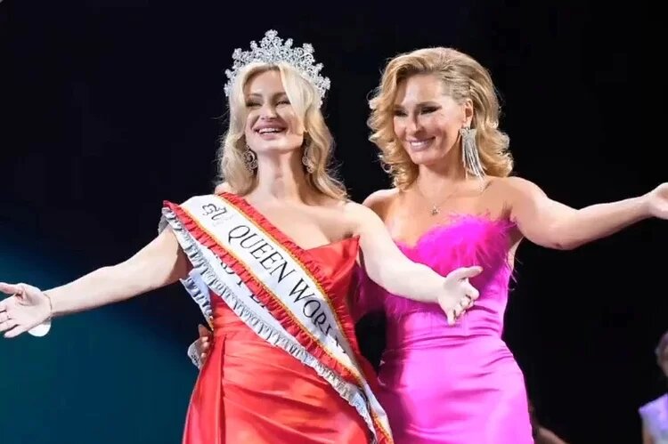 Новой Miss World 2022 стала 40-летняя жена участника шоу «Уральские пельмени» Вячеслава Мясникова