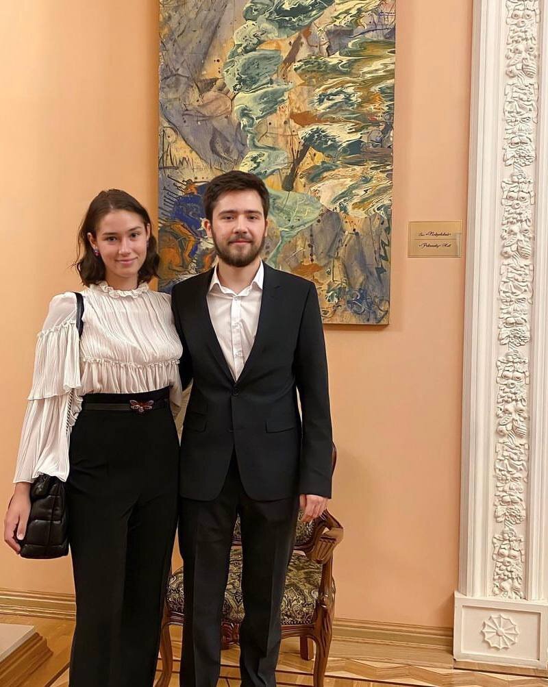 20-летняя Дина Немцова спустя год после первого развода снова вышла замуж