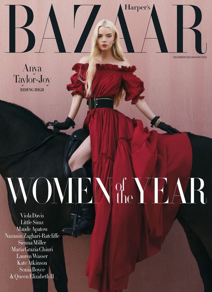 «Чайная баба» и «леди на коне»: Аня Тейлор-Джой появилась на вручении премии Harper's Bazaar в очень необычном наряде