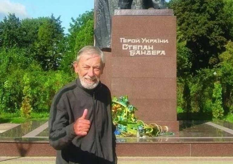 В Тбилиси прощаются с Вахтангом Кикабидзе, на церемонию приехал лишь один российский артист