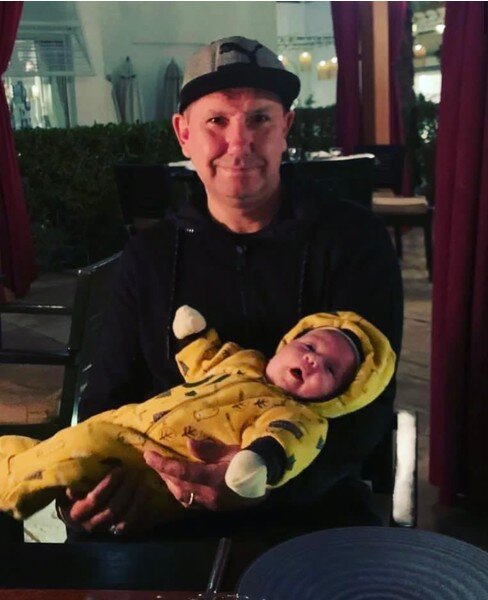 Наталья Земцова не смогла не съязвить под снимком экс-мужа Сергея Кристовского с новорождённым сыном от молодой любовницы