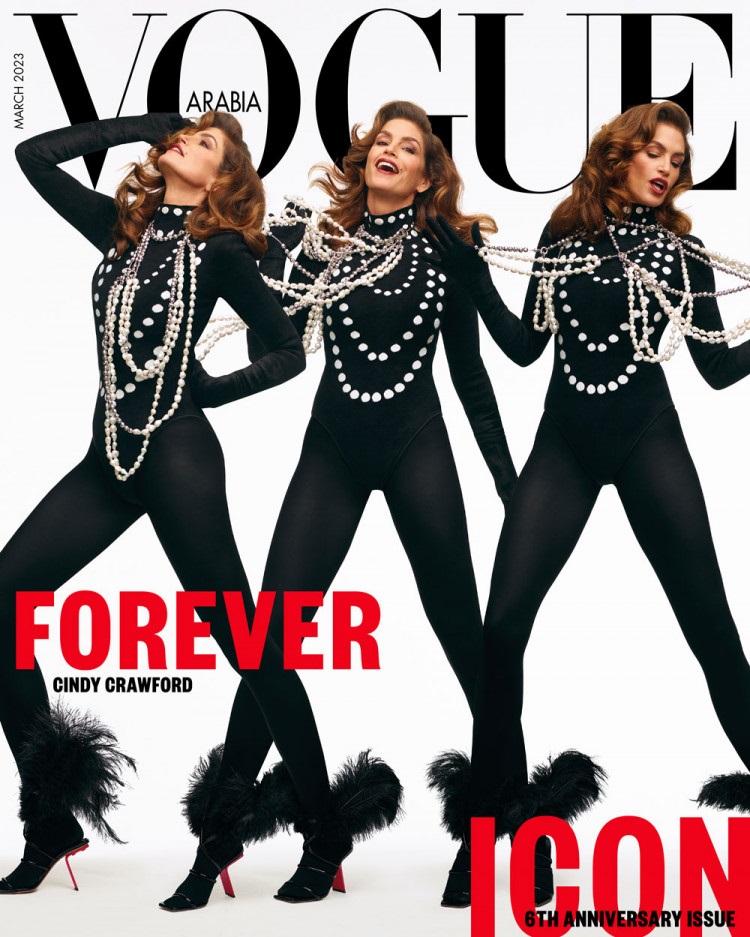 57-летняя Синди Кроуфорд сделала фото в облегающем комбинезоне для Vogue. Ещё топ-5 звёздных леди, которые стареют, не перебарщивая с пластикой