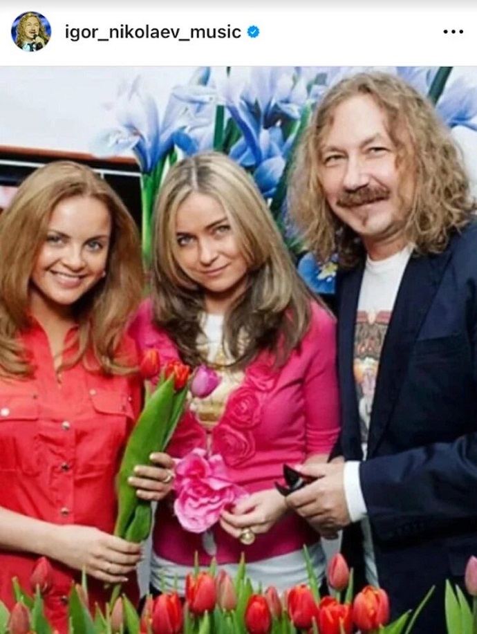 «Удивительно, как похожи!»: Молодая жена Николаева становится копией его взрослой дочери
