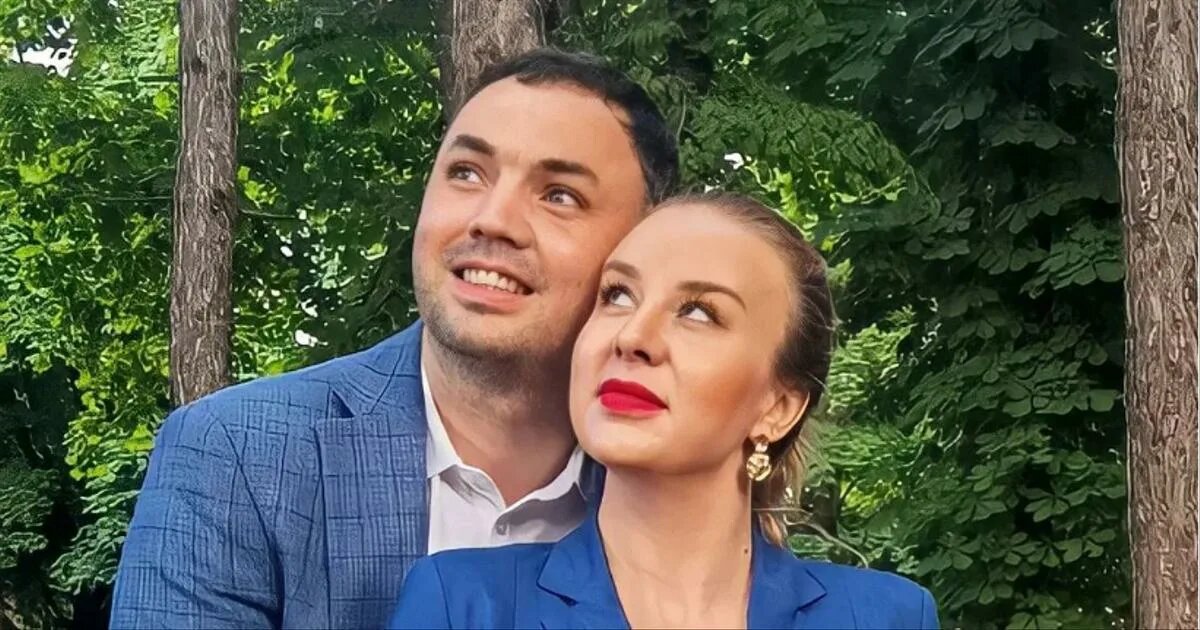 Александра Гобозова снова подозревают в измене жене