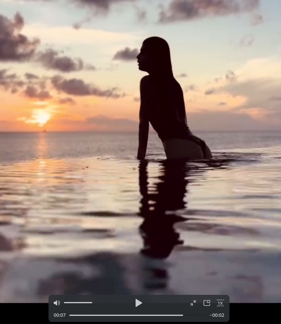 Актер Саша Петров вывез молодую жену на Мальдивы. Топ фото Виктории Петровой с пляжного отдыха
