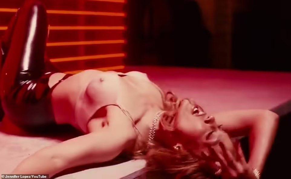 Дженнифер Лопес зажгла в новом клипе Can't Get Enough. Топ горячих фото и видео нестареющей Джей Ло