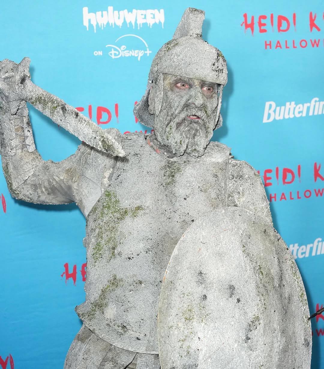 Хайди Клум обещала на Хеллоуин мерзкий образ и свое обещание выполнила